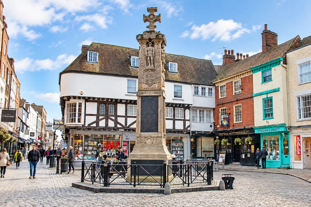 O2 launches four new 4G and 5G small cells in Canterbury